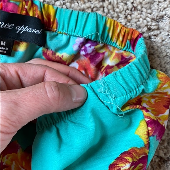 Floral shorts - Picture 4 of 4